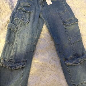 Forever 21 Women's Relaxed Blue Cargo Jeans